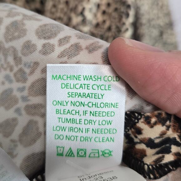 Lilly Pulitzer Karessa Top Size S Leopard Print Stretch Long Sleeve Pullover NWT - Picture 9 of 13